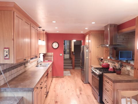 Kitchen covers all of your cooking needs