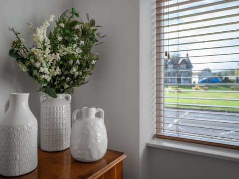 Furniture, Property, Picture Frame, Azure, Wood, Lighting, Interior Design, Comfort, Floor, Flooring