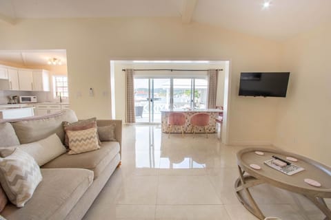 Harbour Breeze Living Area View