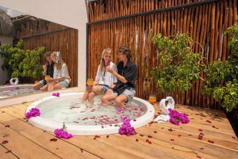 Deluxe King Size Terrace with Jacuzzi | Minibar, in-room safe, blackout drapes, free WiFi