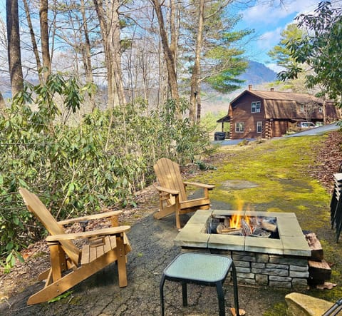 Firepit & house  w fire copy