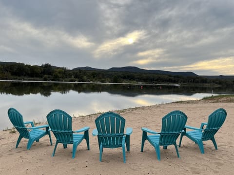 Beautiful view of the packsaddle mountains by the water.  Fresh water!