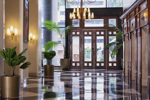 Lobby lounge
