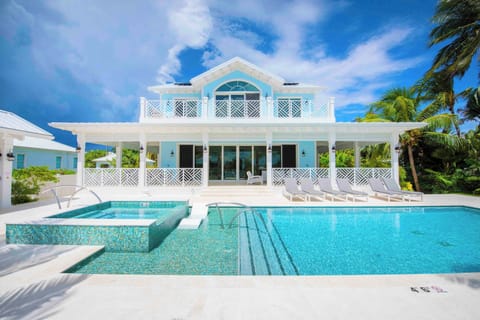 Welcome to Kai-Yak Cove Villa.
