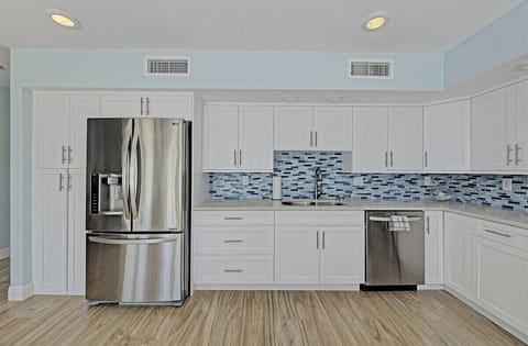1st level kitchenette with 2nd fridge for drinks and overflow