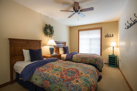 Bed, Furniture, Bedroom, Room, Indoors