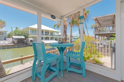 House (3 Bedrooms) | Property amenity