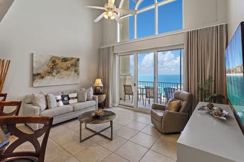 Ariel Dunes II 2403 Living Room