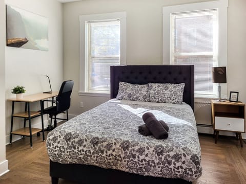 Queen bed with super comfortable memory foam mattress.