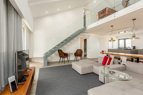 House | 4 bedrooms, iron/ironing board, WiFi