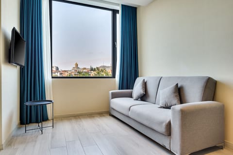 Junior Room | Premium bedding, minibar, in-room safe, desk