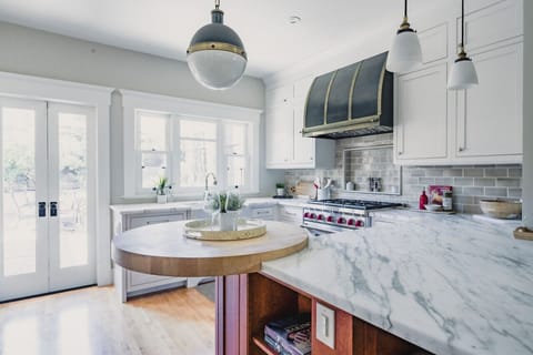 A chef’s dream kitchen with all essentials.