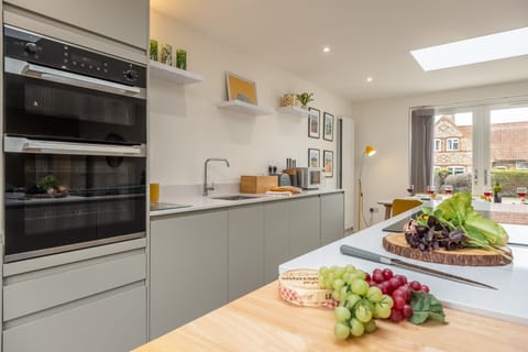 Ground floor: Kitchen area