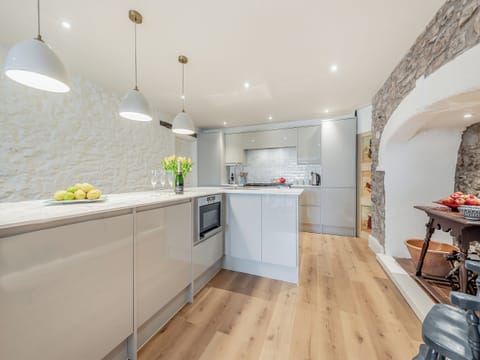 Kitchen | The Anchorage, Pembroke