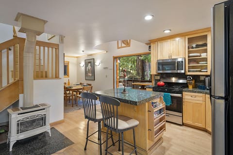 Don't forget the kitchen island for additional storage and bar-style seating.