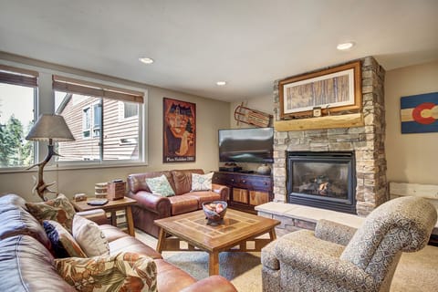 Relaxing Living Room