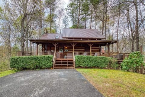 Welcome to Lacey's Place by Beyond Expectations! 