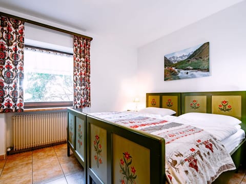 Property, Window, Interior Design, Paint, Wood, Curtain, Floor, Wall, Flooring