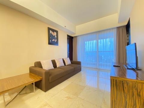 Apartment, 2 Bedrooms | Living area | TV