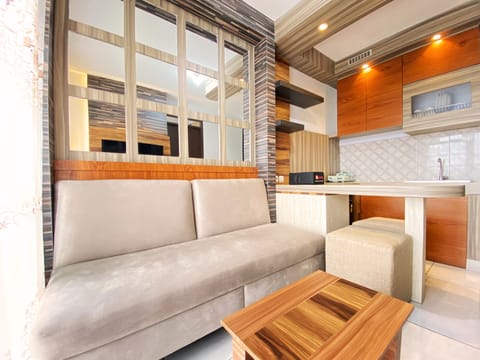 Apartment, 2 Bedrooms | Living area | TV