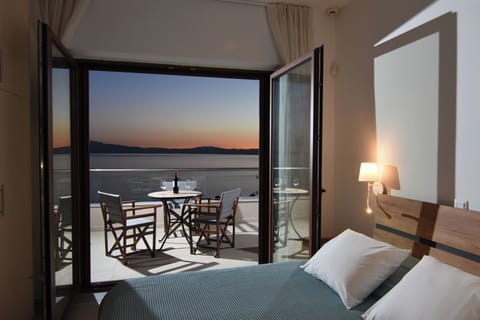 Villa, 5 Bedrooms, Accessible, Private Pool | Interior