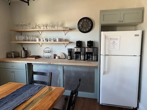 Kitchen coffee bar