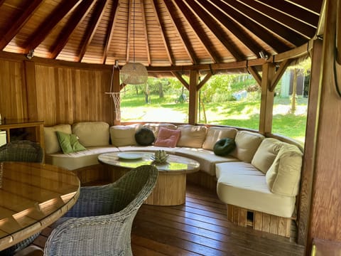 Seasonal outdoor pool, sun loungers