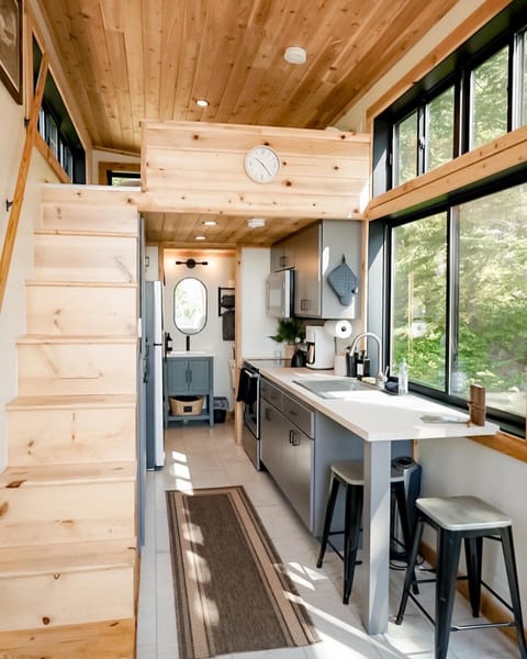 Complete kitchen with everything you need and large windows