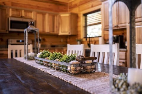 Bearadise's inviting dining table