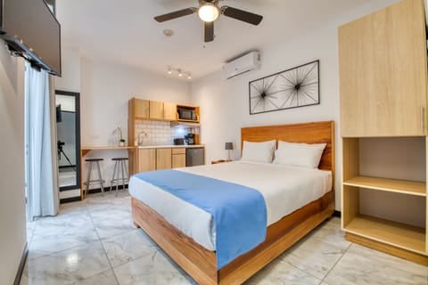 queen size bed