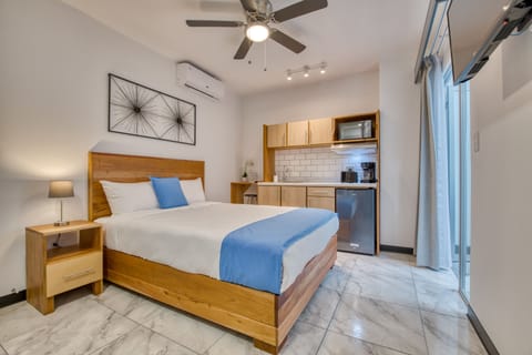 queen size bed