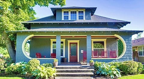 Built in the 1900’s, this is a true representation of a Craftsman style home. 