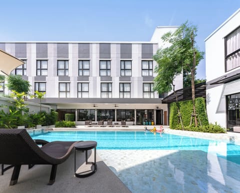 Outdoor pool