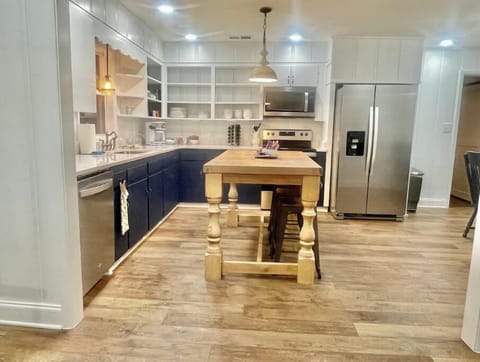 Newly remodeled kitchen that is fully stocked with everything you need to cook. 