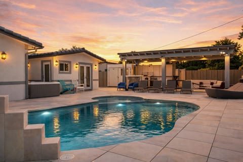 Experience Ultimate Relaxation: Stay in Our Stunning VRBO Oasis