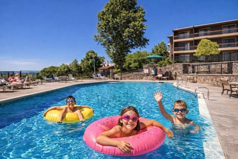 Shanty creek outdoor pool 