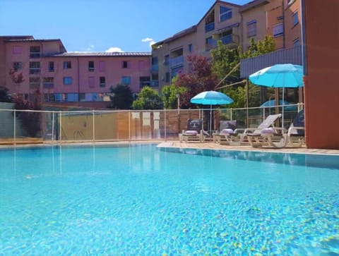 Immerse yourself in the stunning scenery of this breathtaking location.