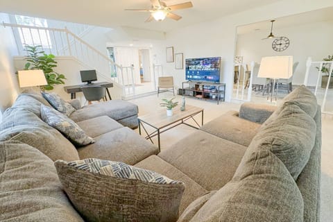 Sectional sofa, Smart TV & designated work area to meet all your needs!