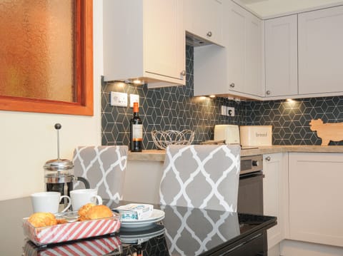 Fridge, dishwasher, electric kettle, toaster