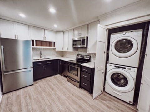 Want to go home with clean clothes?