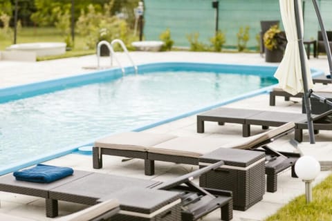 Seasonal outdoor pool