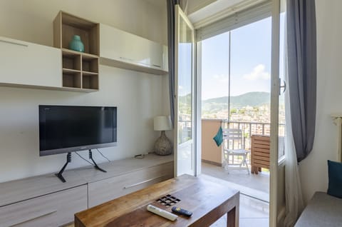 Apartment, 1 Double Bed with Sofa bed, Terrace, Mountain View | Living area | 32-inch flat-screen TV with cable channels, TV