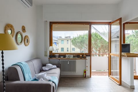 Apartment | Living area | 32-inch flat-screen TV with cable channels, TV