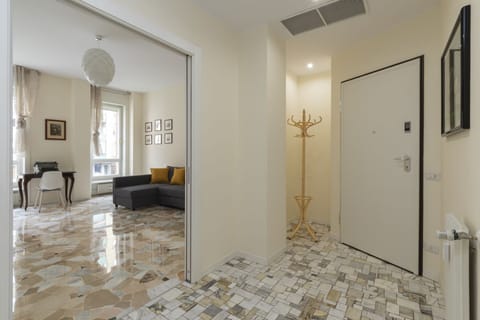 Classic Apartment | Living area | 45-inch flat-screen TV with cable channels, TV
