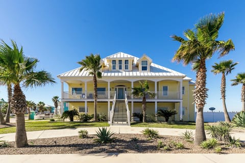 House (5 Bedrooms) | Property amenity