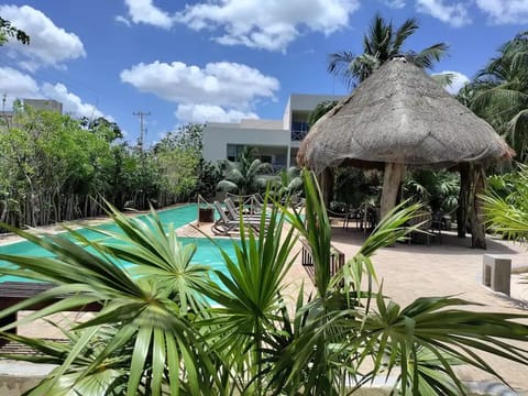Beautiful large pool with lounge chairs