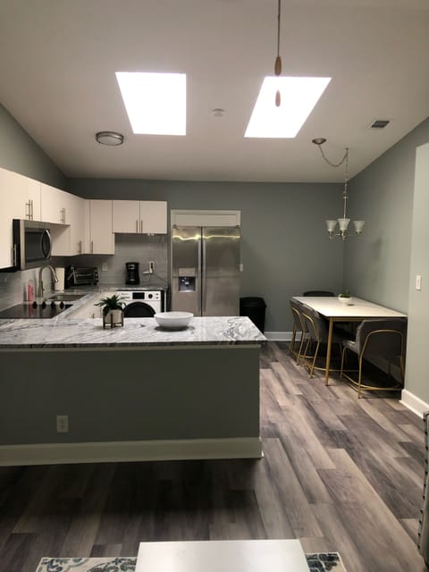 Living room / Kitchen