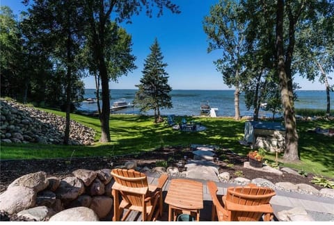 So many spaces to sit back and enjoy the views.