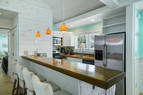 Gulf Escape - Inlet Beach - Kitchen