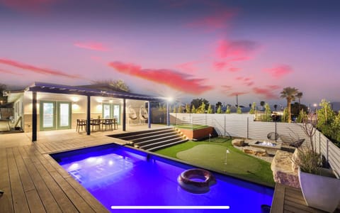 Welcome to Casa Cosmos.  Come and enjoy this amazing yard with so much to do!